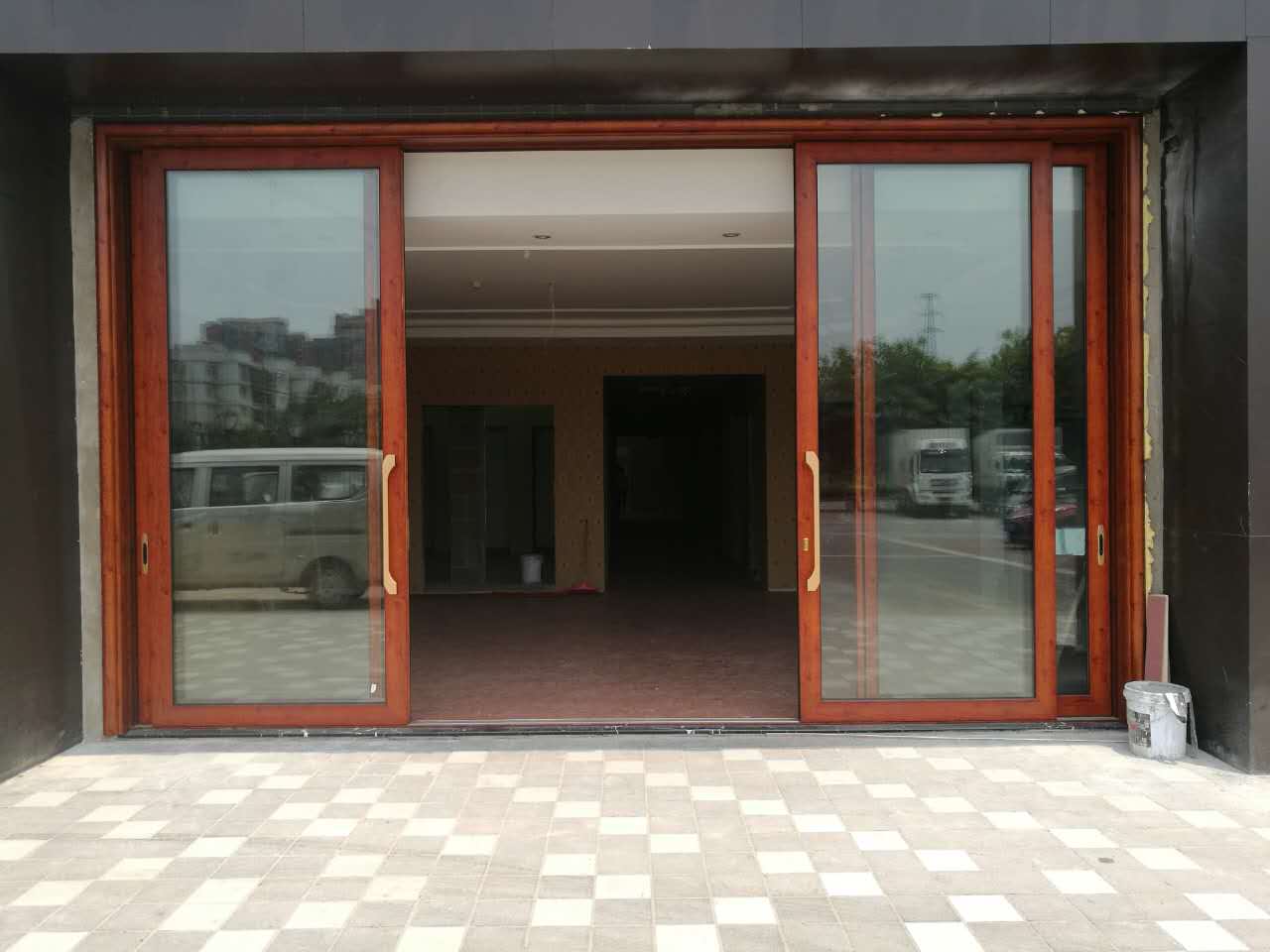 6556be5f22c6a.jpg